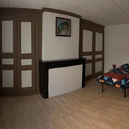 Апартаменты 5 Pieces A 15 Minutes Du Du Der *